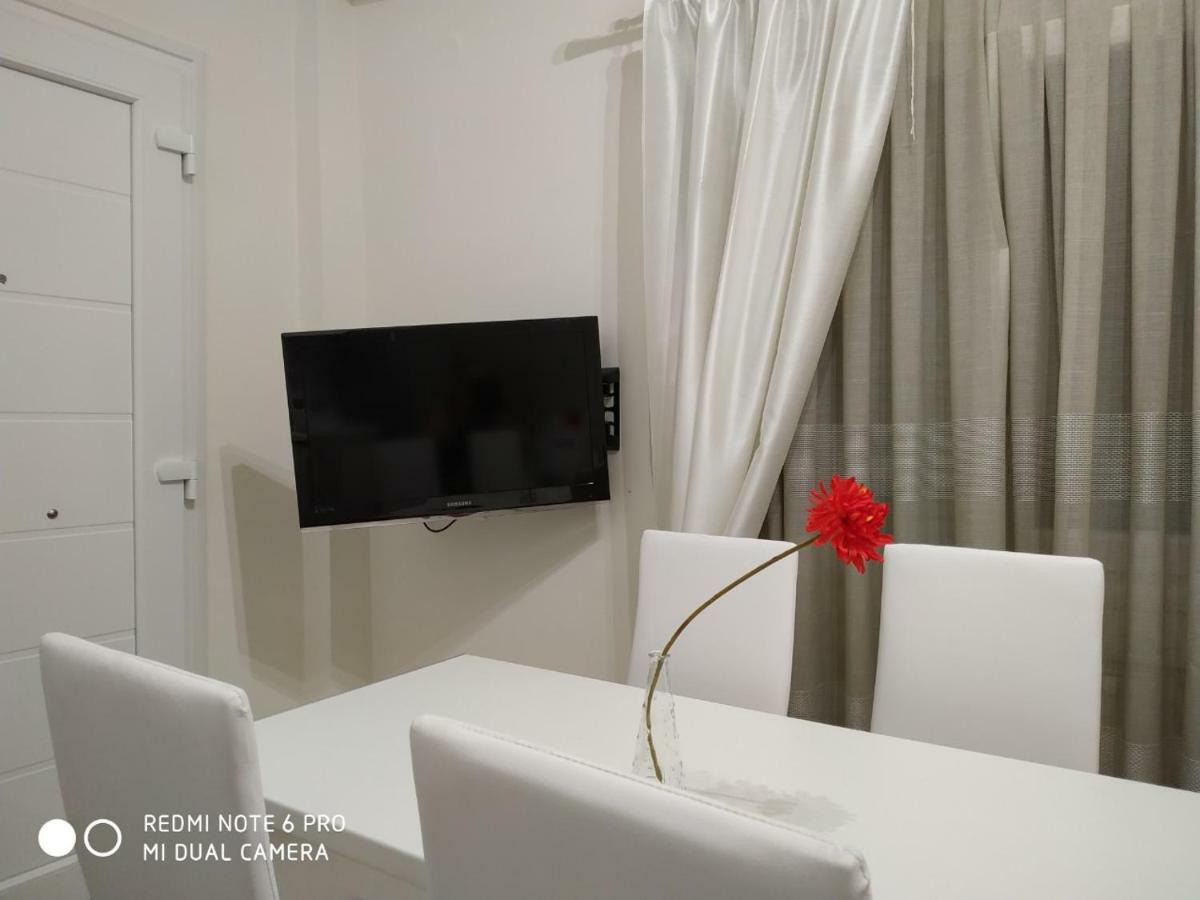 Lavim Apartments Sykia Exterior foto